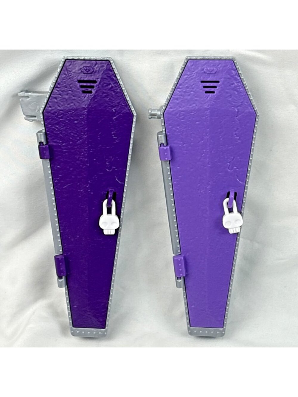 Monster High Deadluxe Castle School Replacement Part Lockers for Fashion Dolls